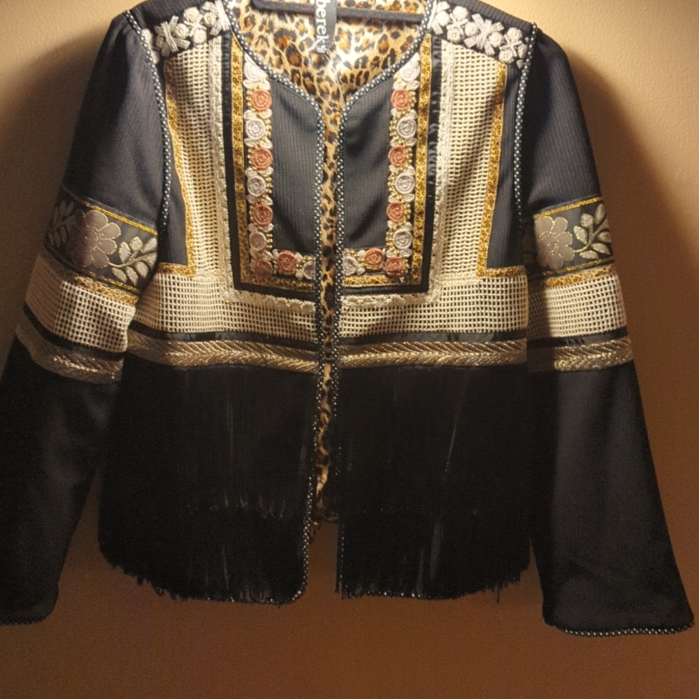 Jacket - Picture 2 of 7